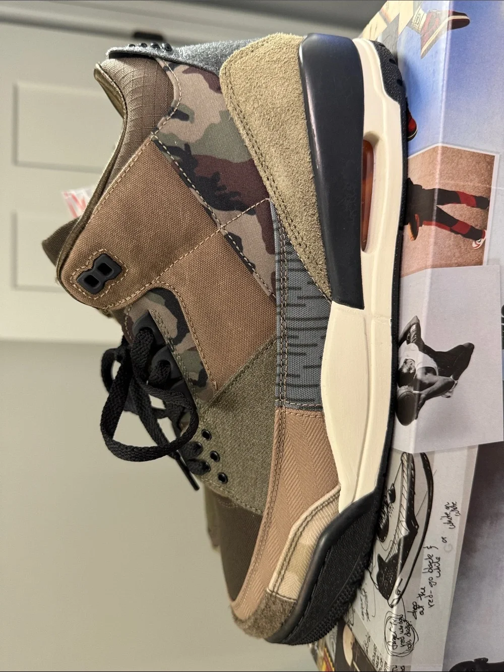 Air Jordan 3 Retro SE Low-Top Sneakers in Olive, Brown & Black with Camo Panels